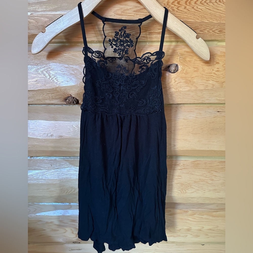 American Eagle Black Lace Detail Tank Top